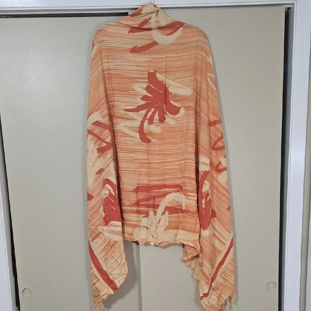 Pareos Del Caribe Orange and Tan Patterned   Multiwear Beach Wrap New